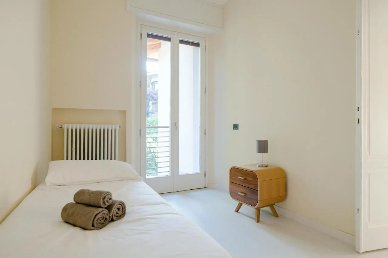 Villa Vittoria - The House Of Travelers تْشيرنوبيو
